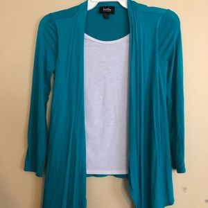 Girls Top - very soft, barely worn